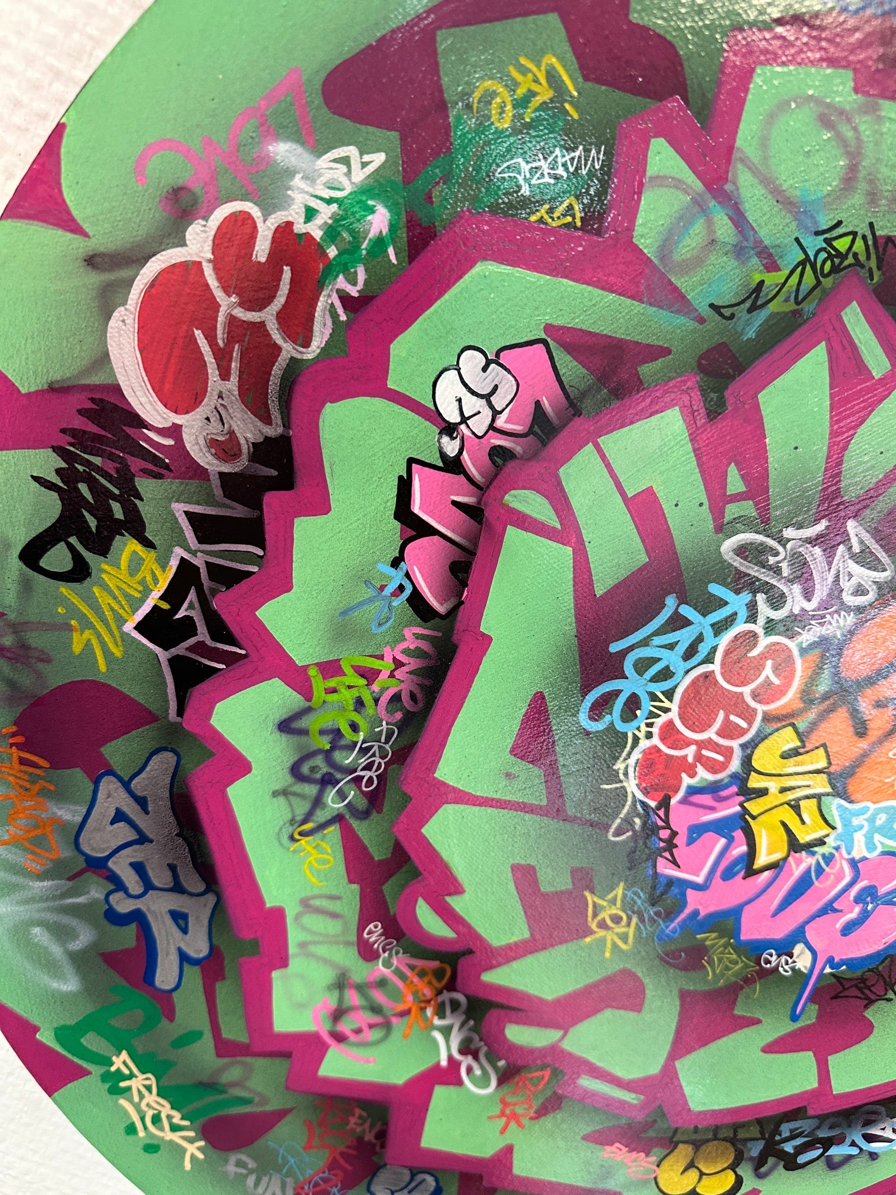 Looney Toons x ENCS1 Onemizer